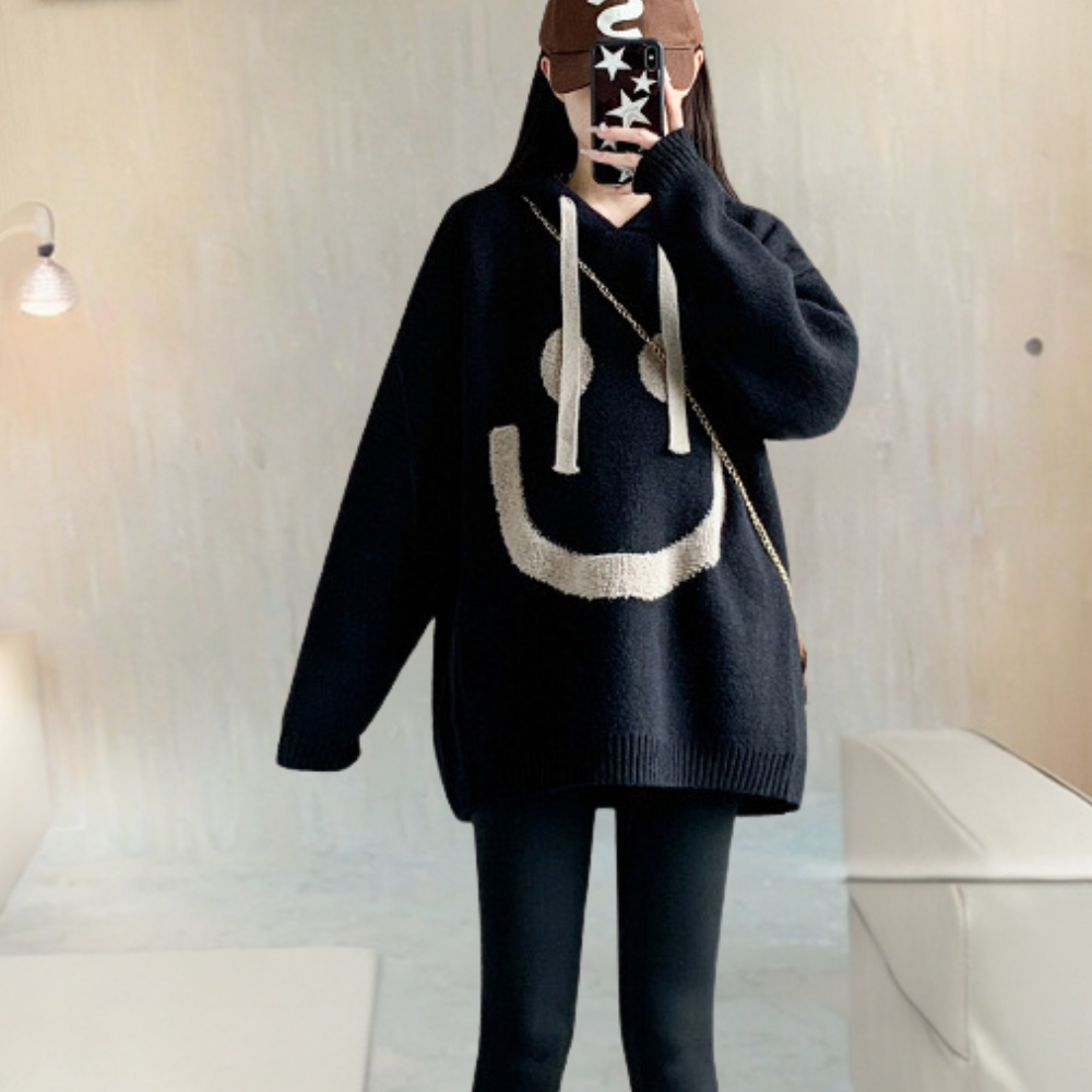 Stilla | Varm Strikket Sweater Med Hætte Til Kvinder