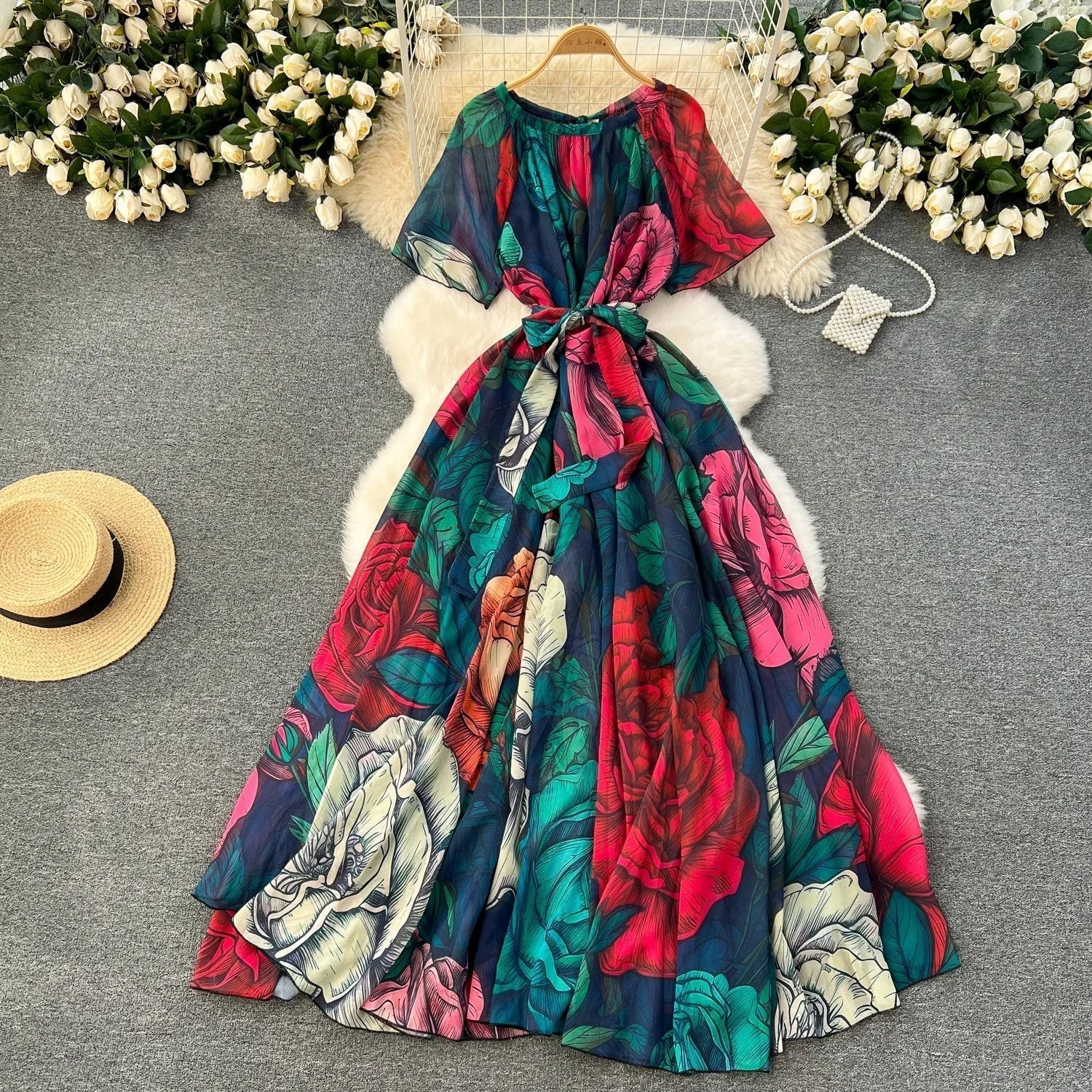 Stilla | Elegante Kjole Med Sofistikeret Print