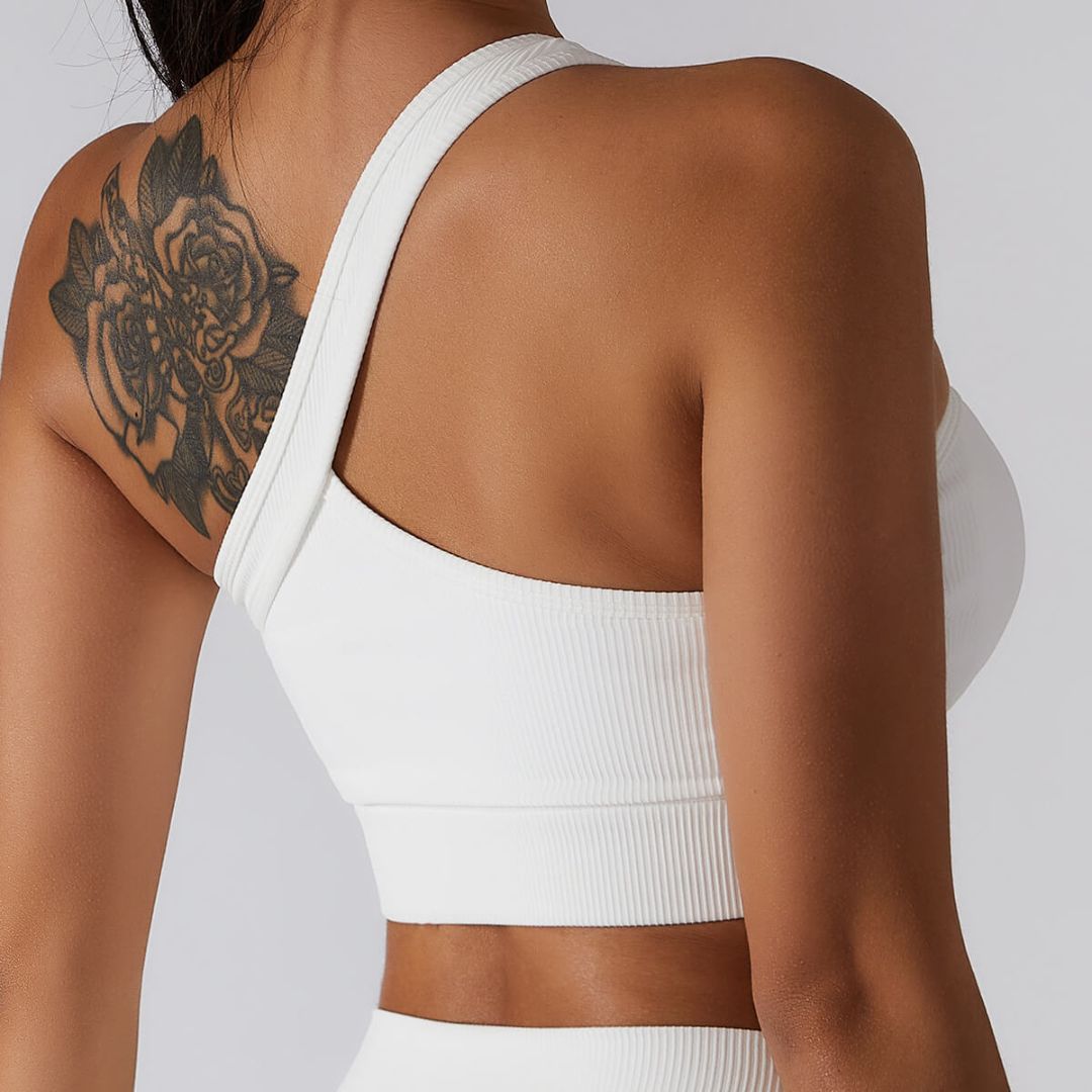 Stilla | Asymmetrisk Ribbet Crop Top
