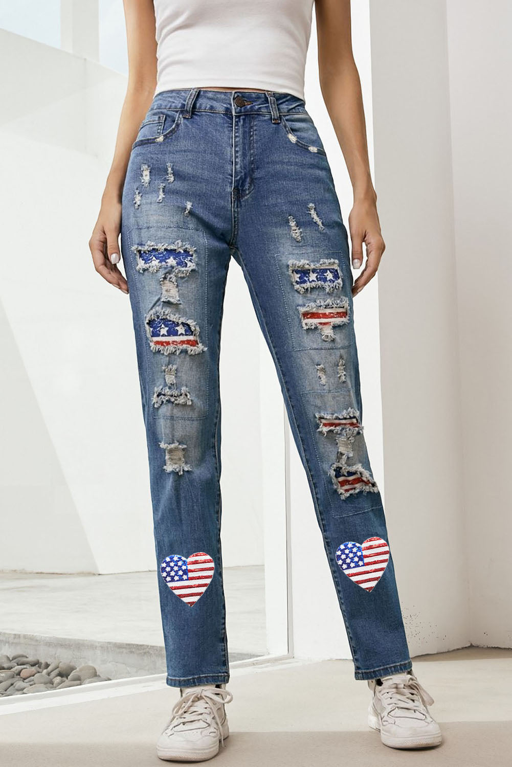 Stilla | Flag Distressed Straight Jeans