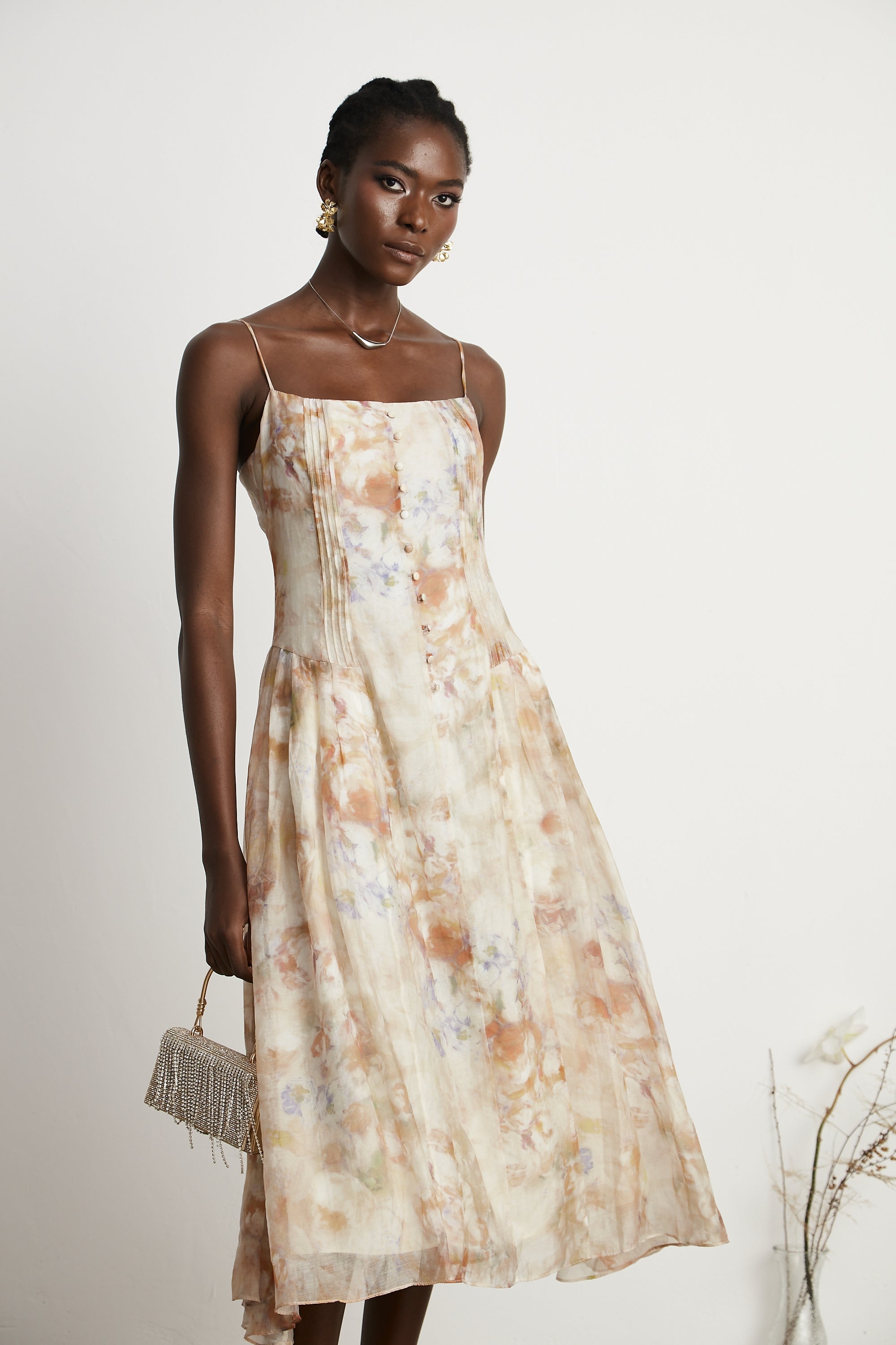Stilla | Blomster Print Midi Kjole Levere
