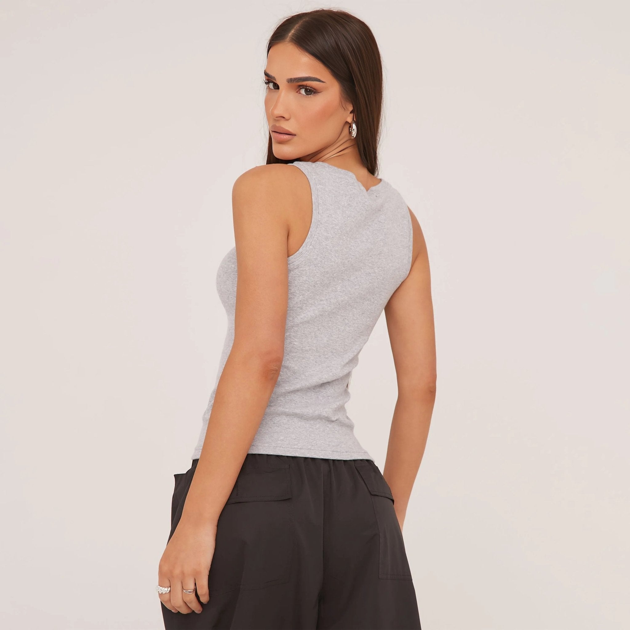 Stilla | Ribbet Tanktop Broderi Detaljer Levere