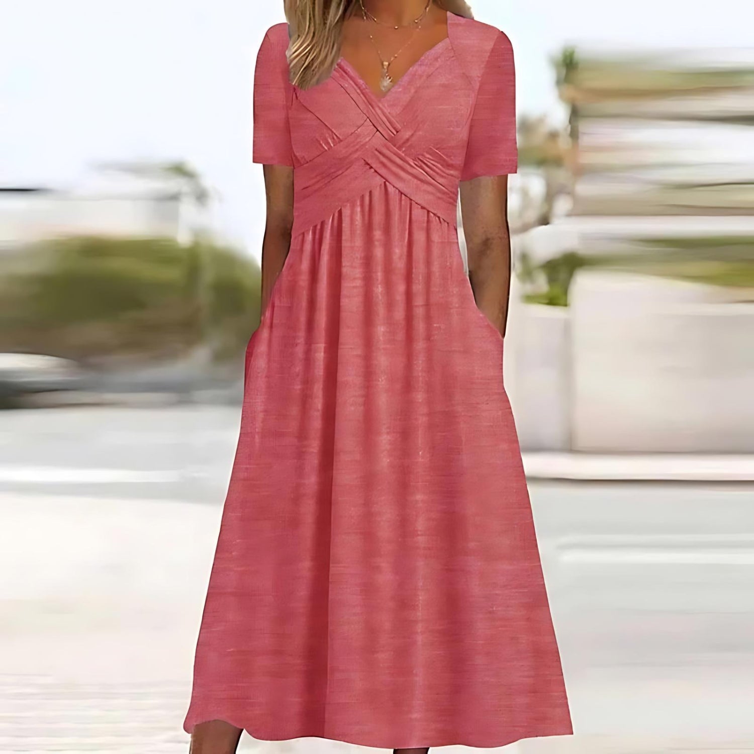 Stilla | Midi Elegante kjole med mavekontrol