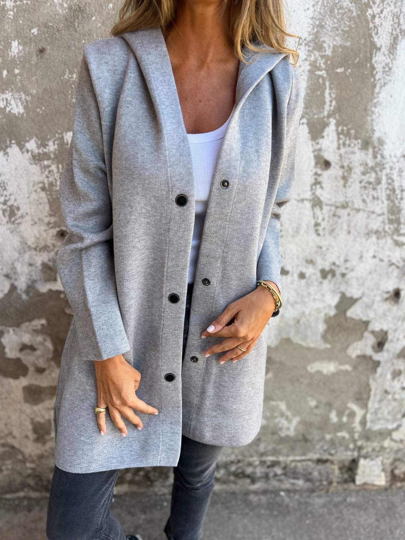 Stilla | Fritidsblazer med enkel knap og hætte Mode