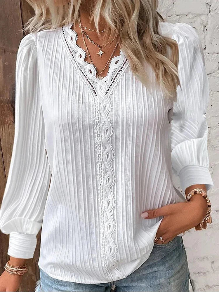 Stilla | Bluse med Chiffon-spidsdetaljer