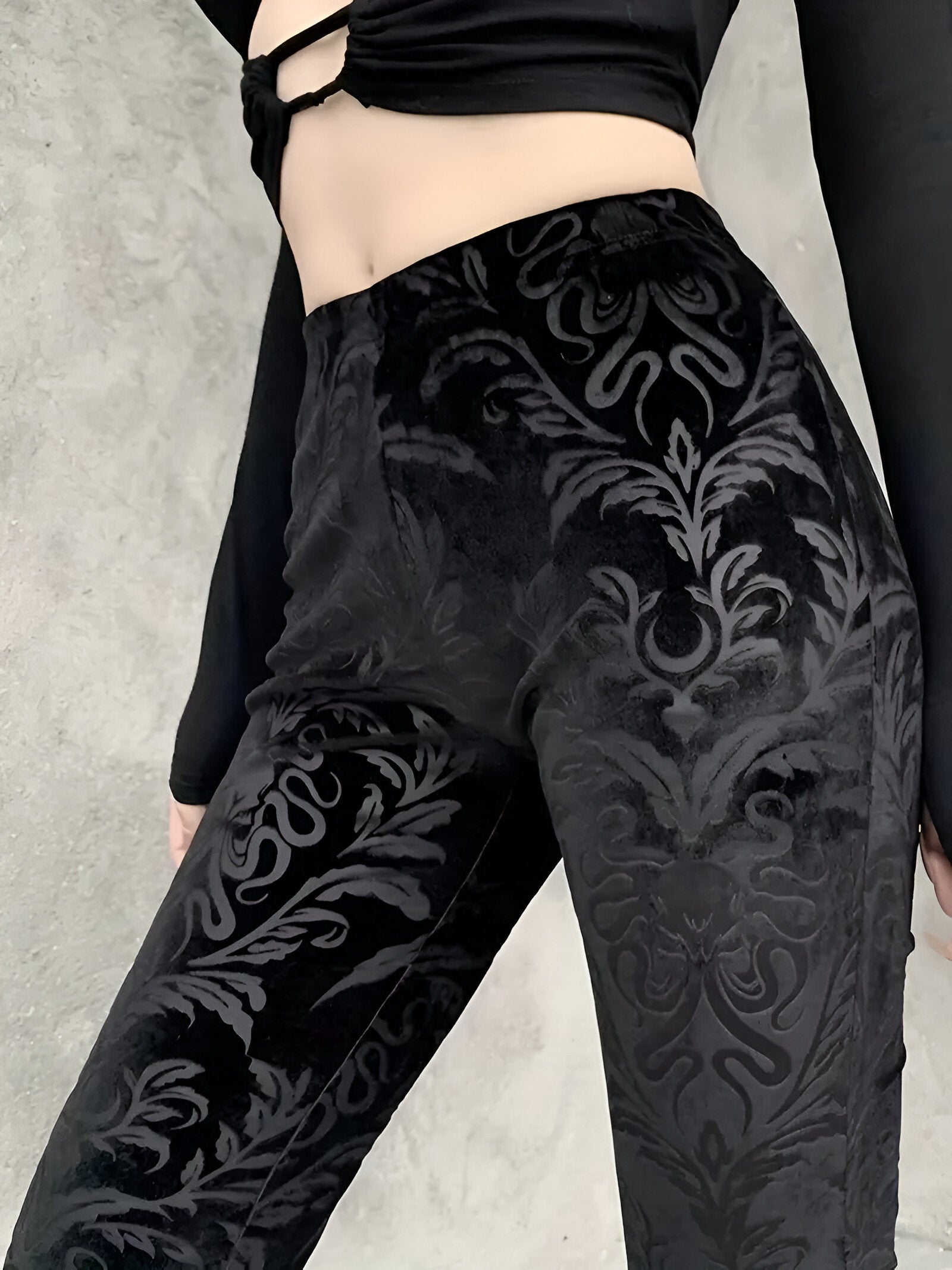 Stilla | Elegant Gothic Floral Flared Pants Rabat