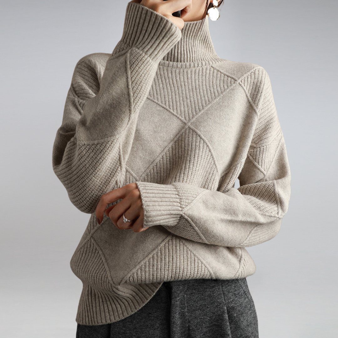 Stilla | Elegant rullekrave sweater med fin strik på udsalg