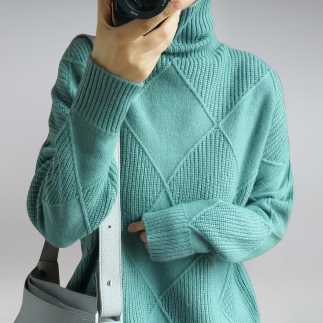 Stilla | Elegant rullekrave sweater med fin strik på udsalg