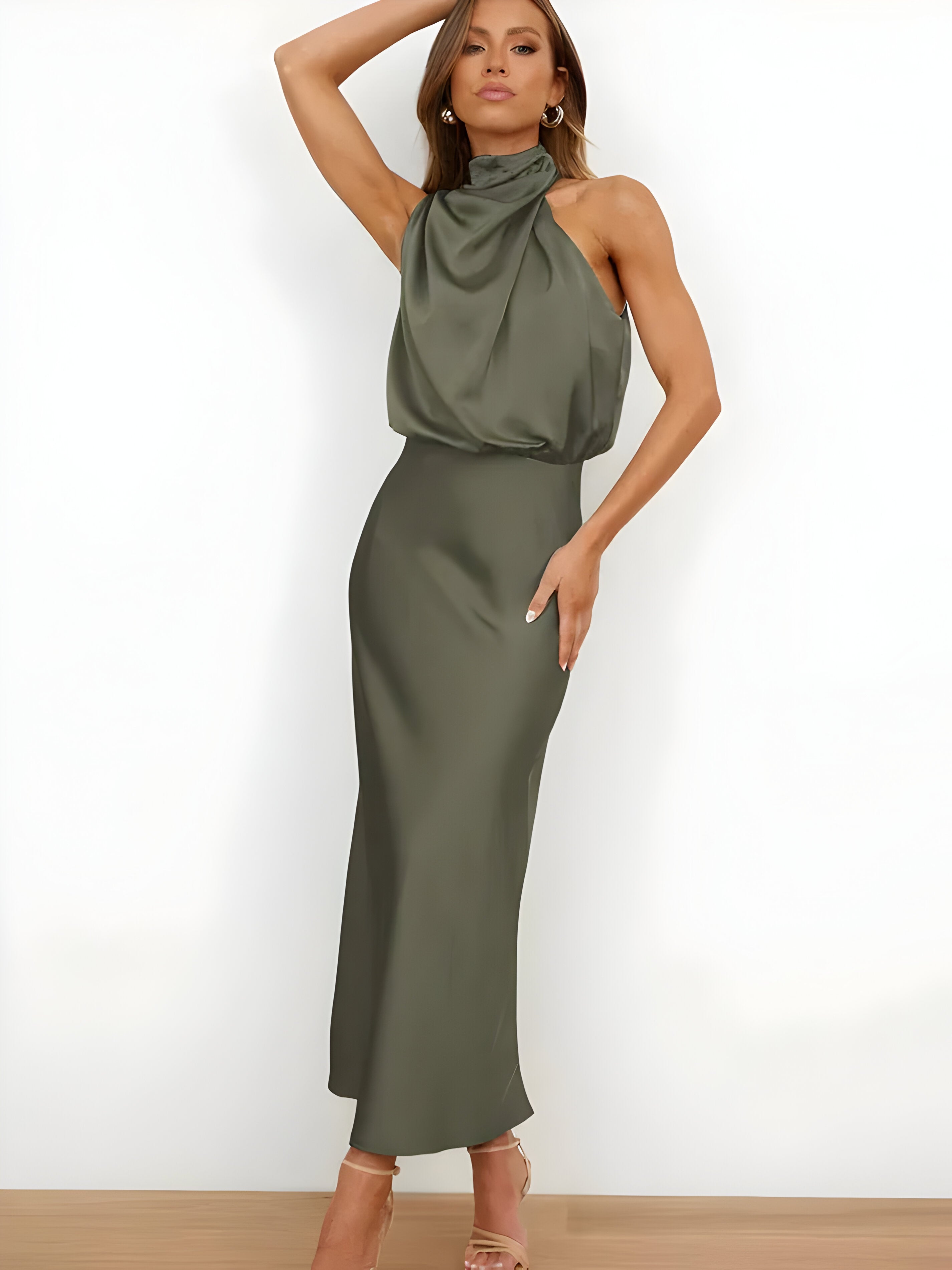 Stilla | Elegante Satin Kjole Med Blødt Fald