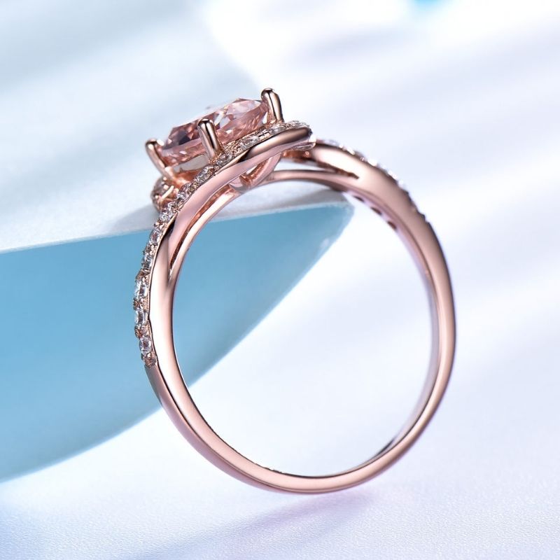 Stilla | Bølge-design Pink Turmalin Ring med Diamant-accenter Online salg